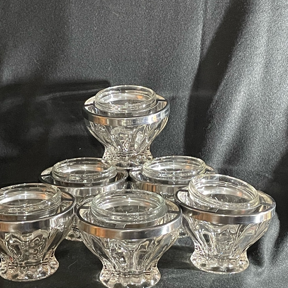 Elegant Clear Glass Bowls Set